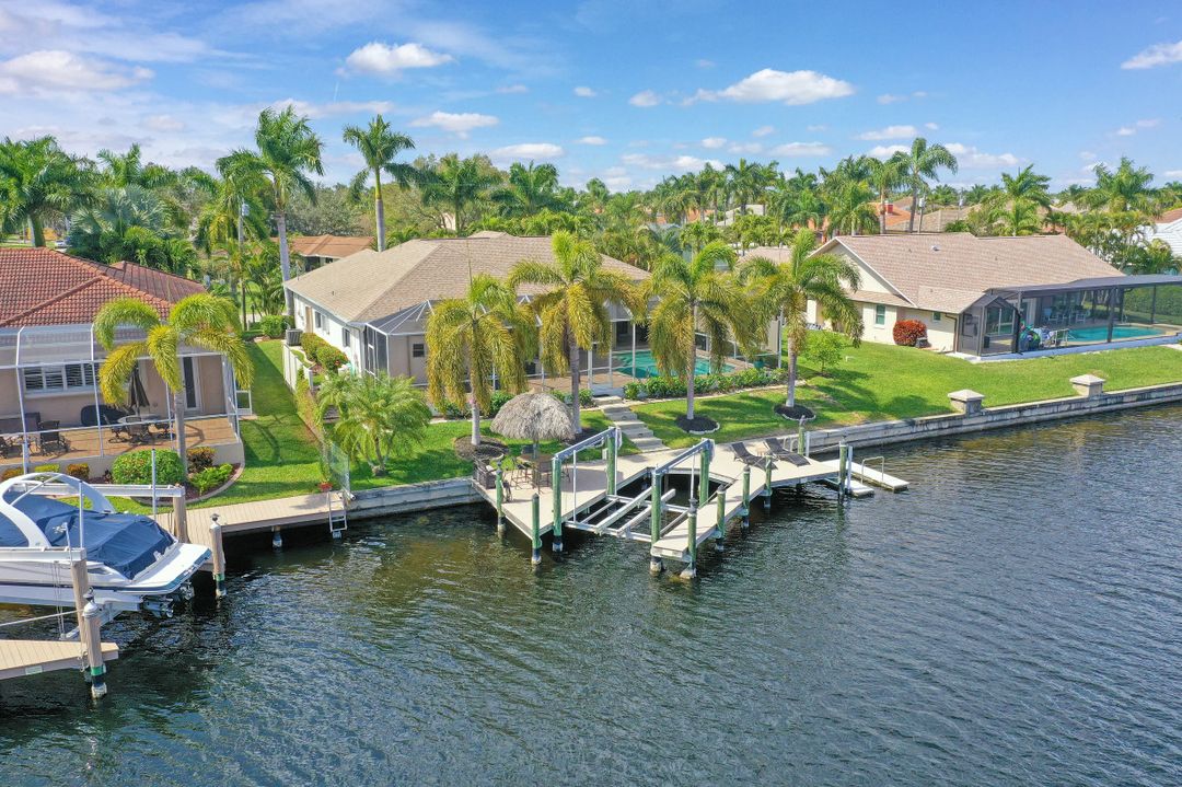 5209 SW 25th Pl, Cape Coral, FL 33914