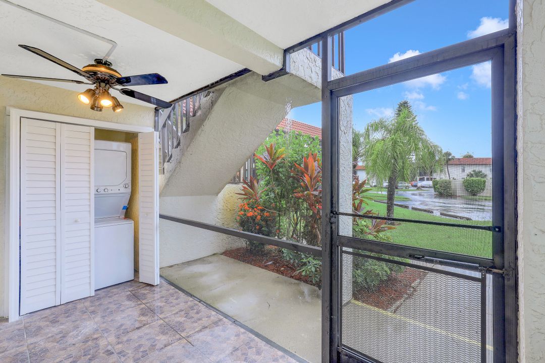 4275 27th Ct SW #104, Naples, FL 34116