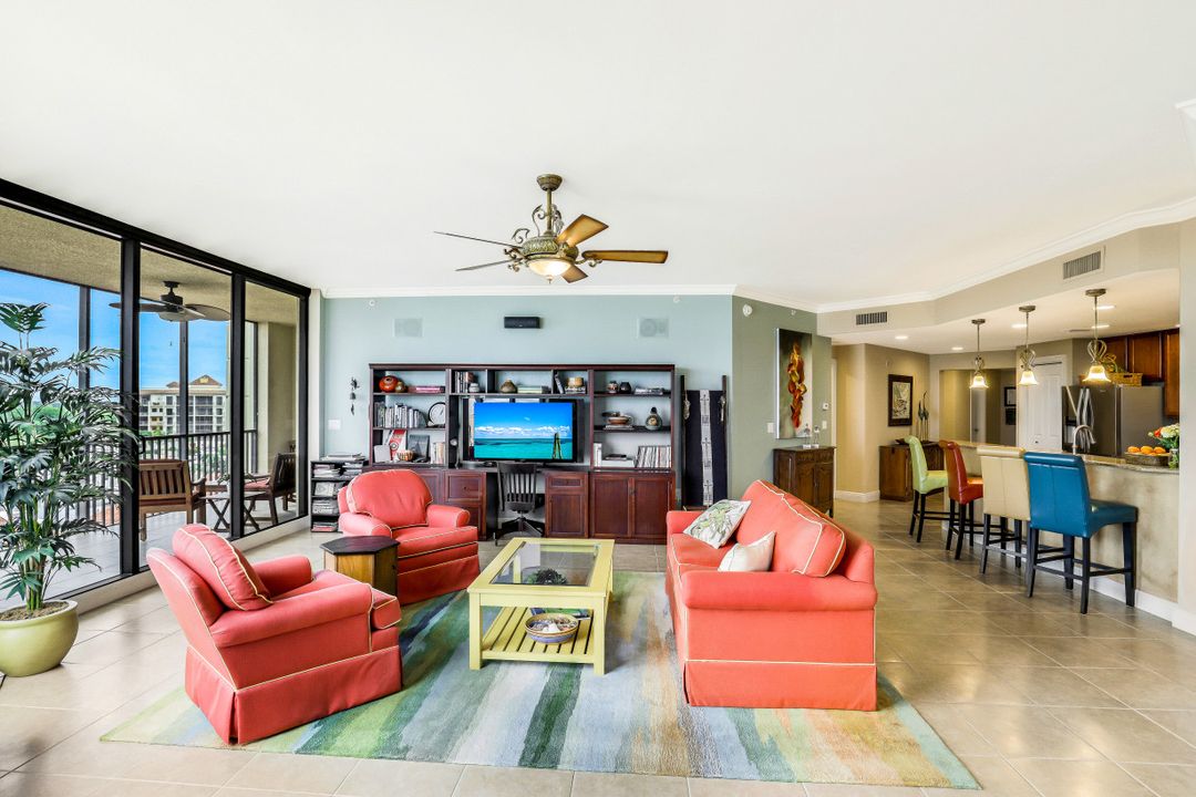 5781 Cape Harbour Dr #607, Cape Coral, FL 33914