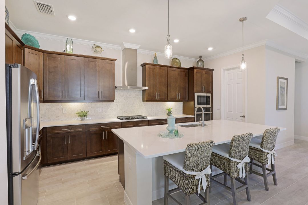 15254 Blue Bay Cir, Fort Myers, FL 33913