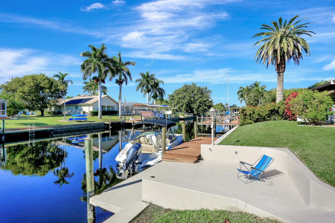 5146 SW 3rd Ave, Cape Coral, FL 33914