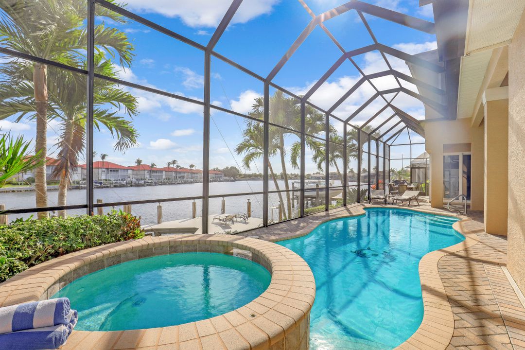 149 S Seas Ct, Marco Island, FL 34145