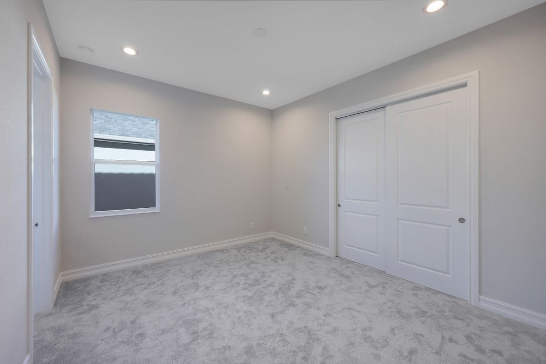 14310 Laguna Spgs Ln, , FL 34114