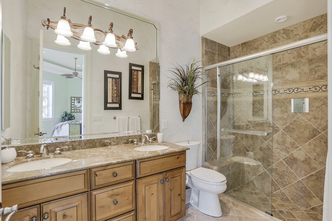 9301 Lakebend Preserve Ct, Estero, FL 34135