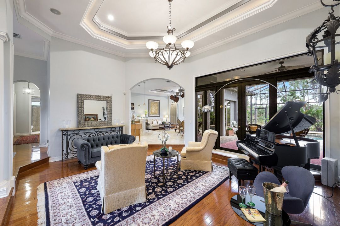 14690 Beaufort Cir, Naples, FL 34119