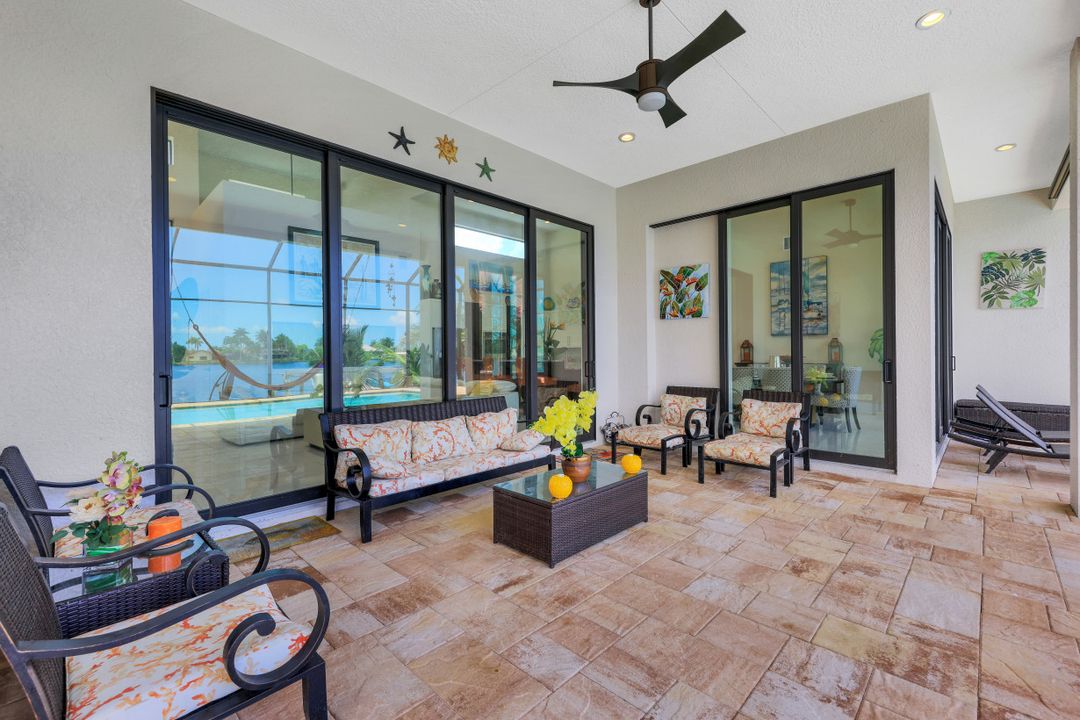 4812 Pelican Blvd, Cape Coral, FL 33914