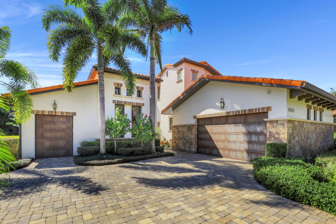 16671 Pistoia Way, Naples, FL 34110