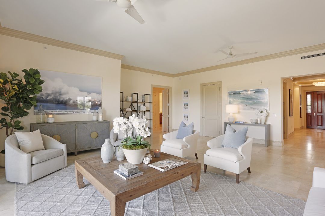 1400 Gulf Shore Blvd N #312, Naples, FL 34102