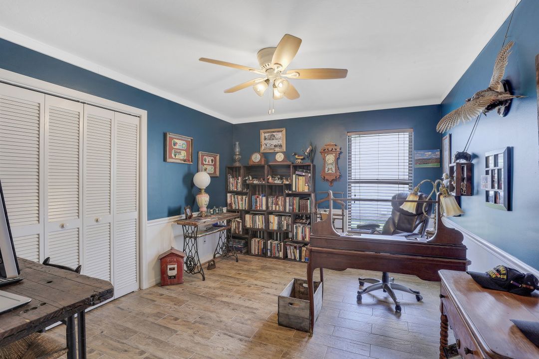 6830 Highland Pines Cir, Fort Myers, FL 33966