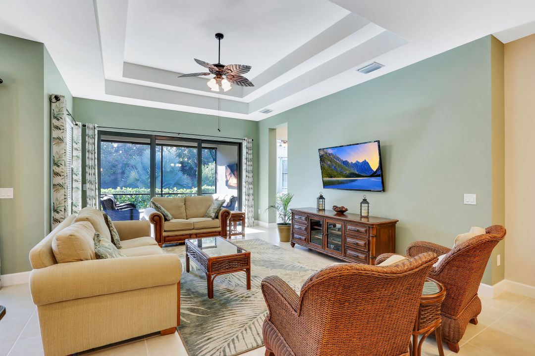 9037 Isla Bella Cir, Bonita Springs, FL 34135