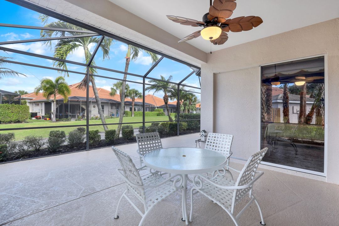 12651 Fox Ridge Dr, Bonita Springs, FL 34135