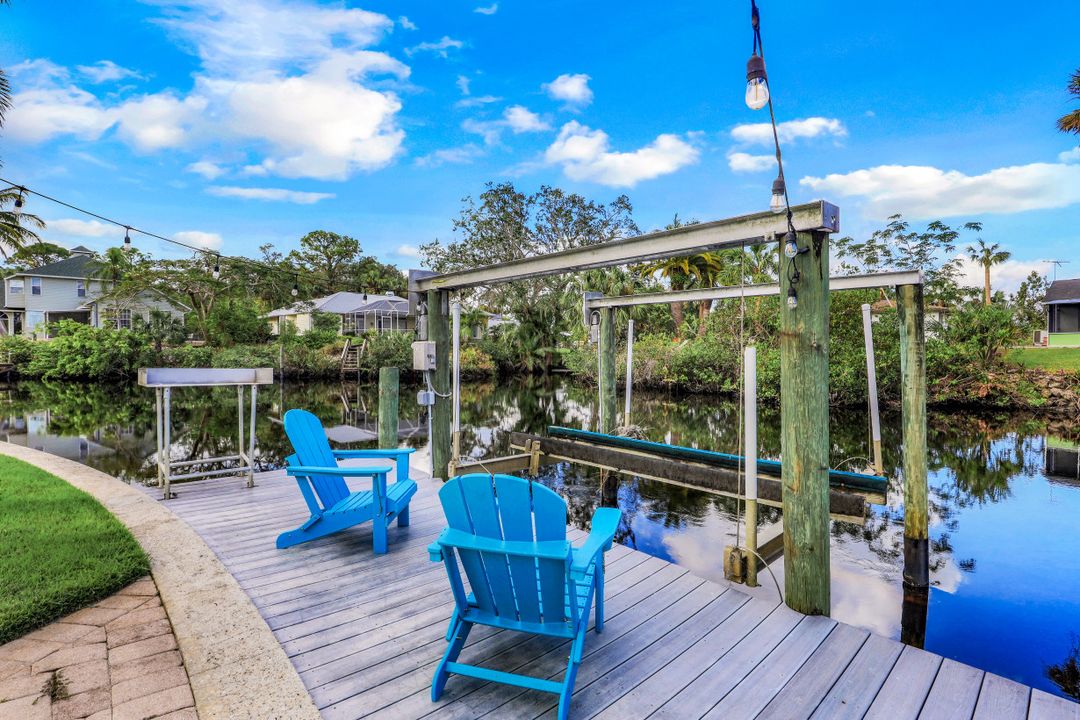 10211 River Dr, Bonita Springs, FL 34135