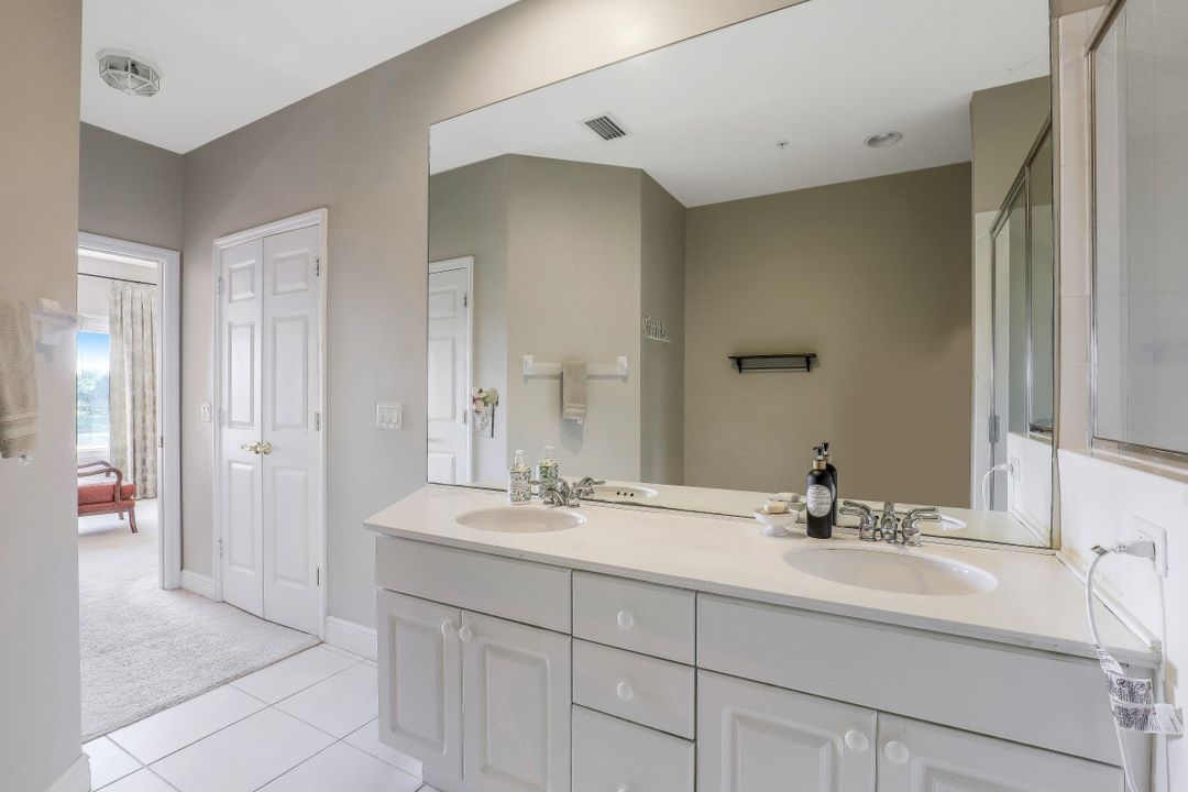 1410 Sweetwater Cove #204, Naples, FL 34110