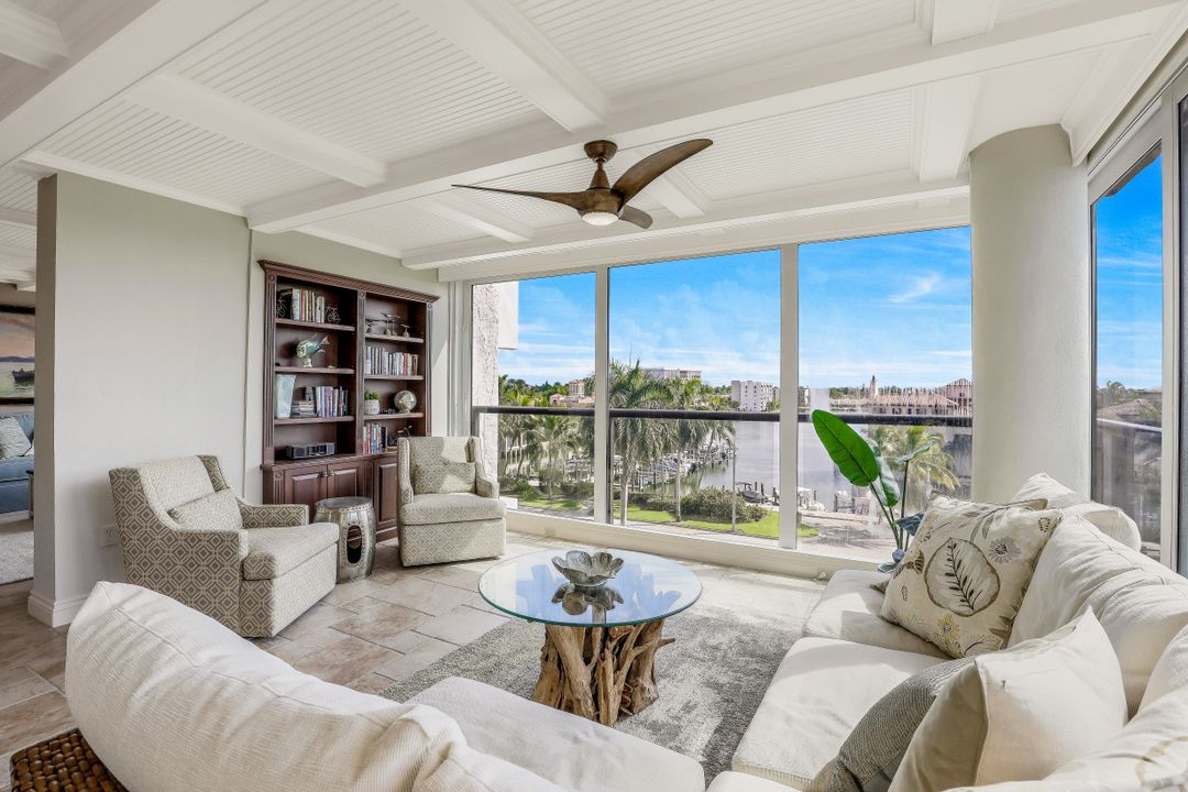 4031 Gulf Shore Blvd N #5F, Naples, FL 34103