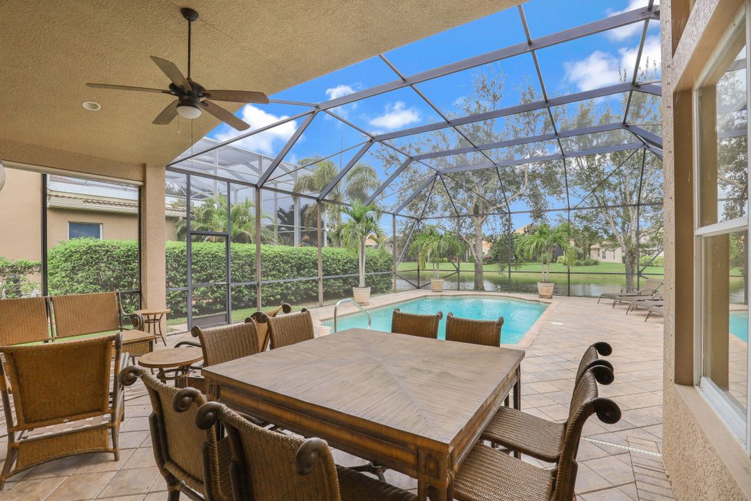 1818 Senegal Date Dr, Naples, FL 34119