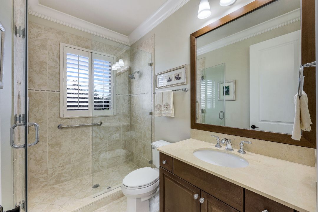 2351 Traditions Ct, Naples, FL 34105