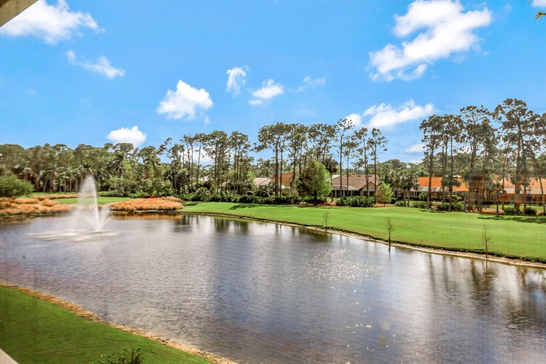 4588 Andover Way #303, Naples, FL 34112