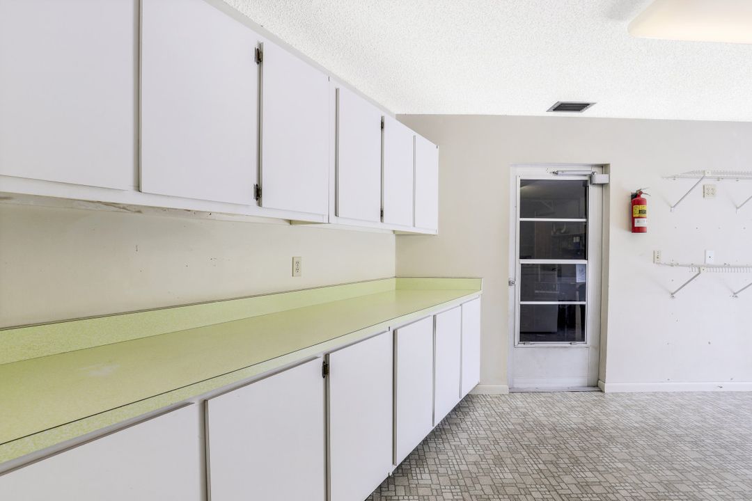 27126 Rue De Paix, Bonita Springs, FL 34135