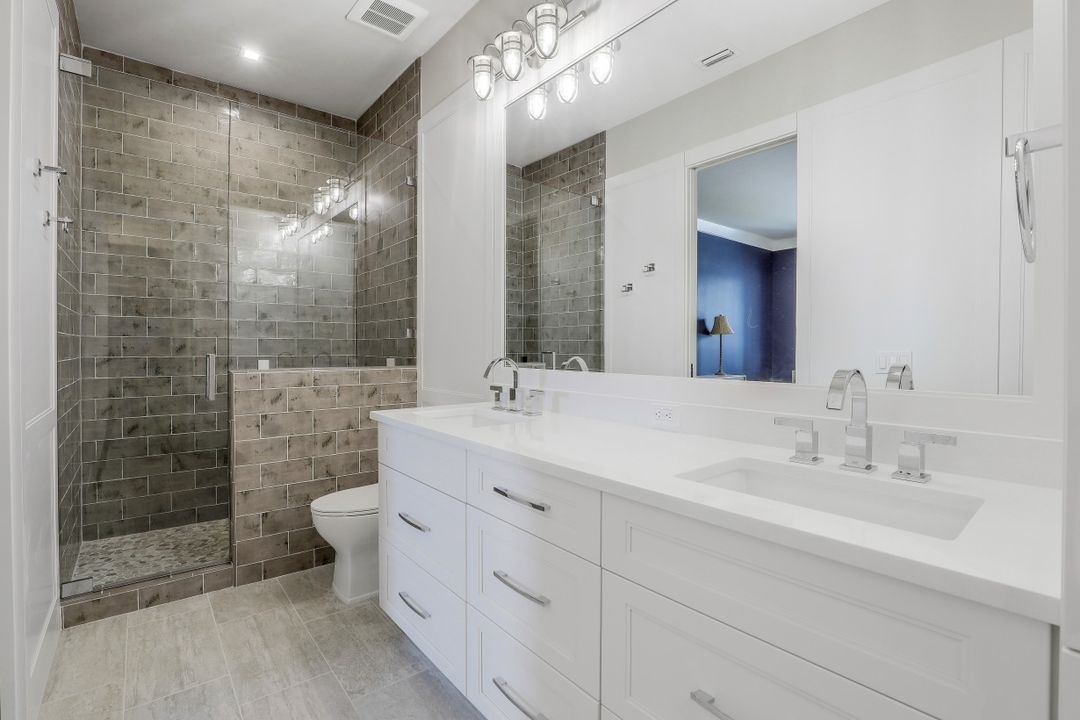 680 S Barfield Dr, Marco Island, FL 34145