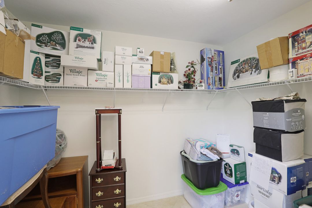 511 Ibis Way, Naples, FL 34110