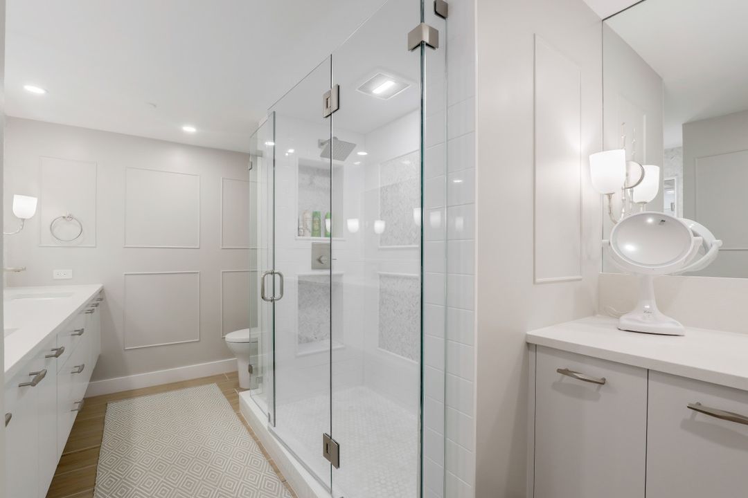 3100 Gulf Shore Blvd N #201, Naples, FL 34103