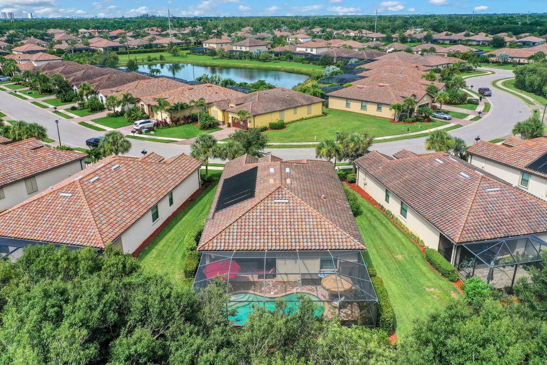 3639 Treasure Cove Cir, Naples, FL 34114