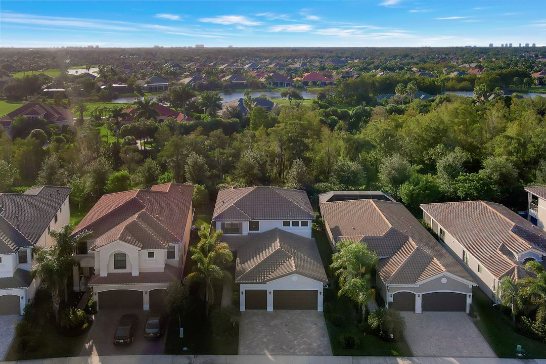 4054 Aspen Chase Dr, Naples, FL 34119