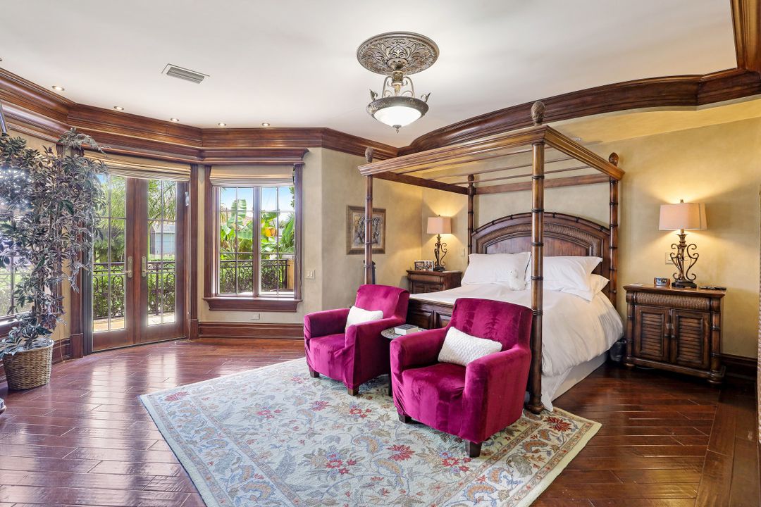 737 Plantation Ct, Marco Island, FL 34145