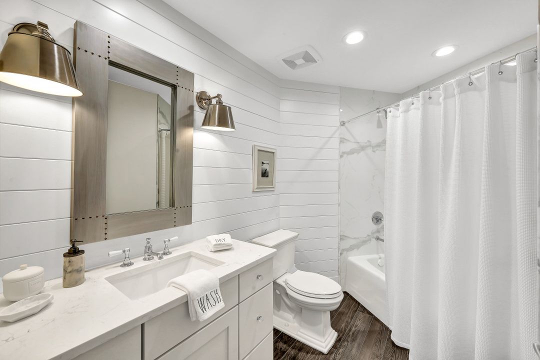 970 Cape Marco Dr #1707, Marco Island, FL 34145