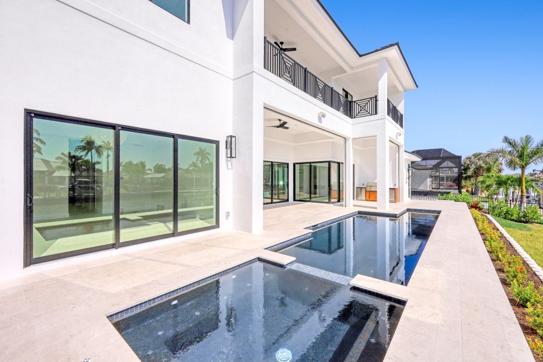 1857 Woodbine Ct, Marco Island, FL 34145