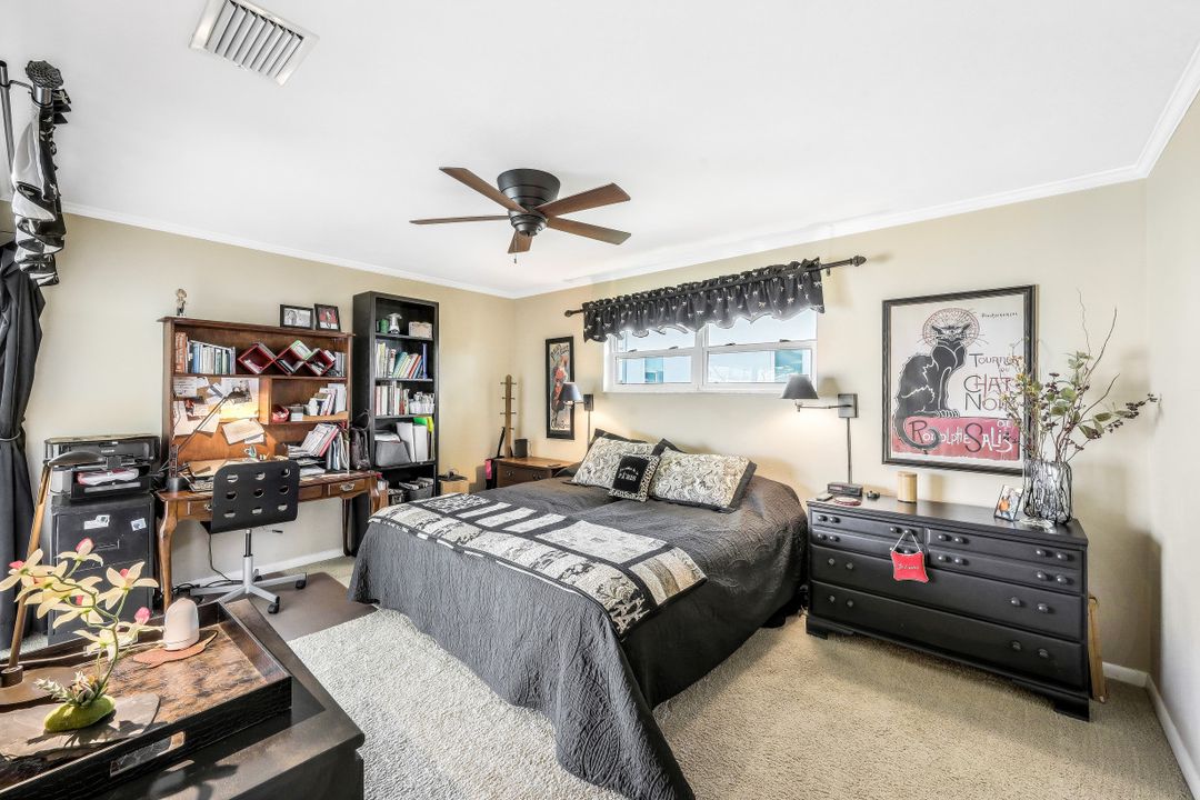 1120 Dana Ct, Marco Island, FL 34145