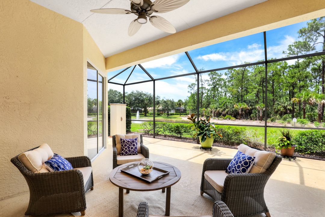 6082 Highwood Park Ct, Naples, FL 34110