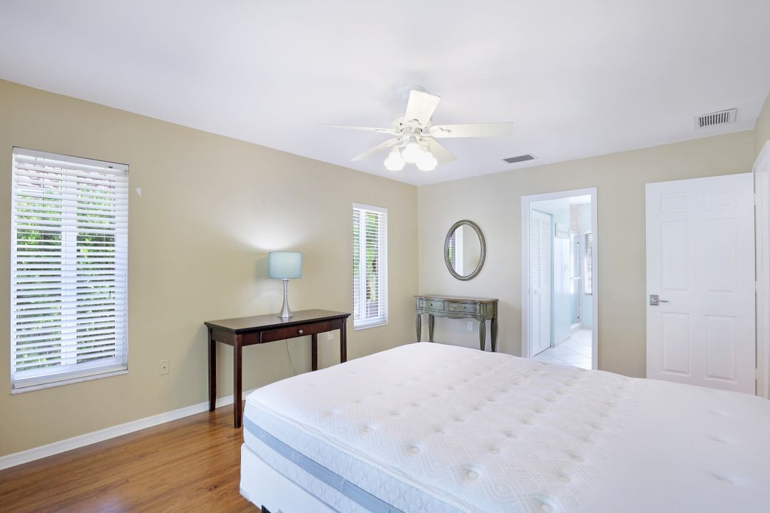 448 Parkhouse Ct, Marco Island, FL 34145