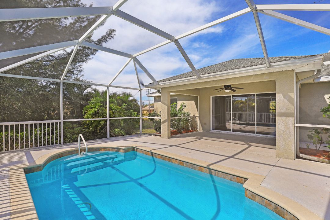 846 SW 31st Terrace, Cape Coral, FL 33914