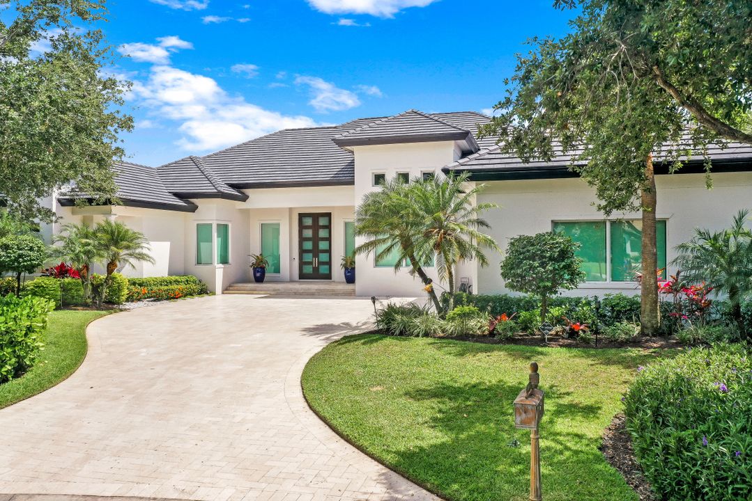 22848 Mossy Trail, Bonita Springs, FL 34135