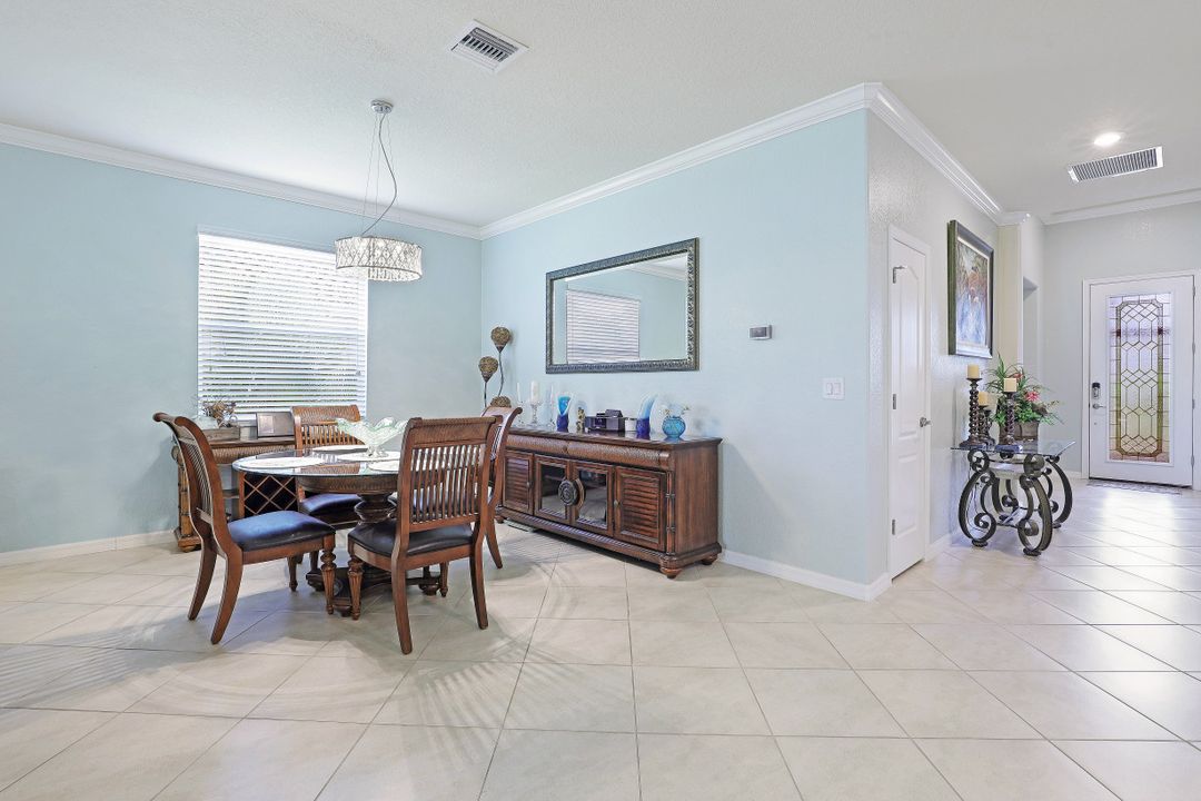 2517 Caslotti Way, Cape Coral, FL 33909