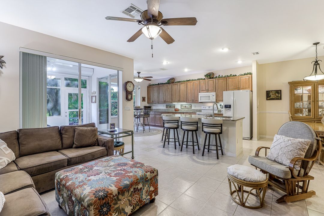 20655 Country Barn Dr, Estero, FL 33928