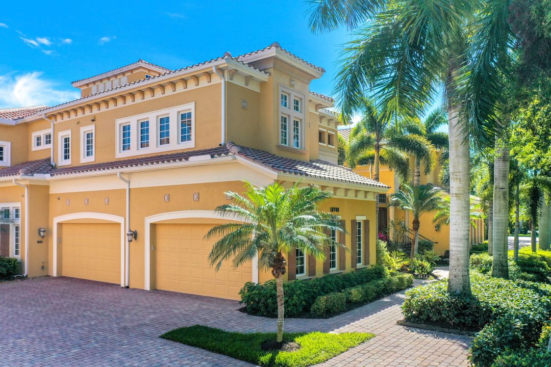 10740 Mirasol Dr #203, Miromar Lakes, FL 33913