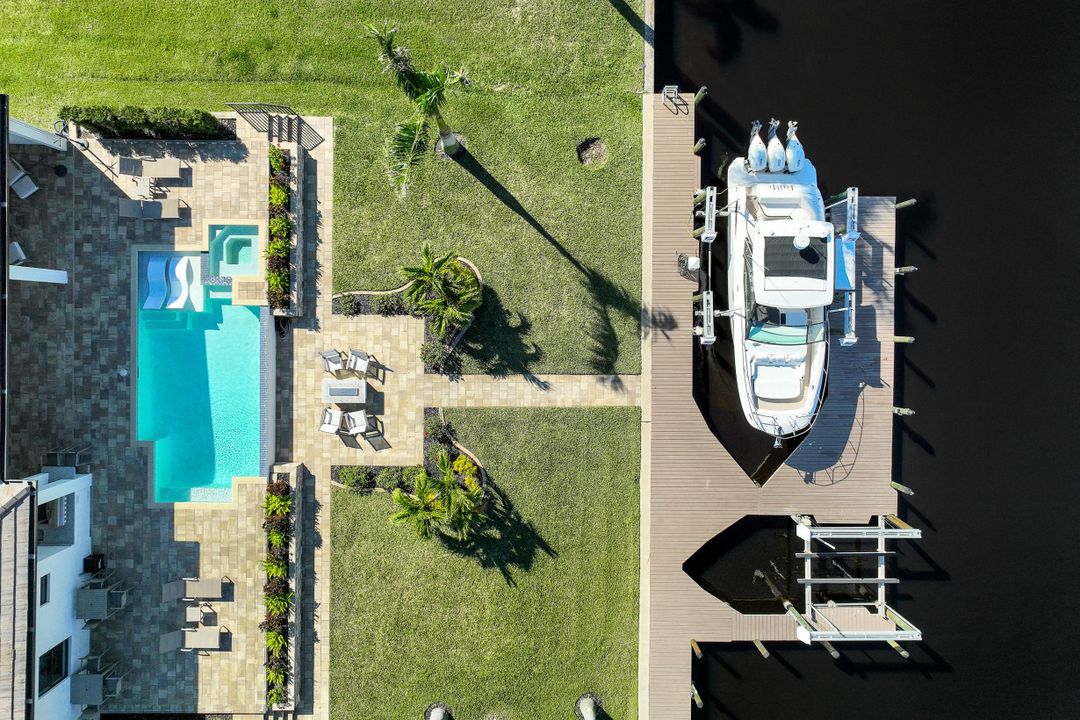 4622 SE 20th Ave, Cape Coral, FL 33904