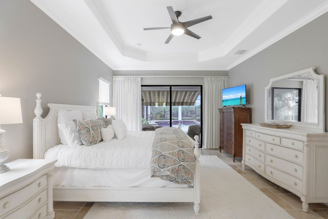 3400 Runaway Ln, Naples, FL 34114