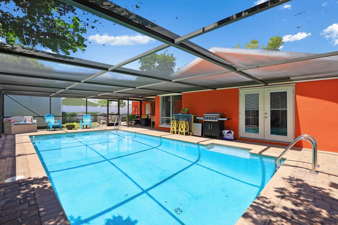 977 Hearty St, North Fort Myers, FL 33903