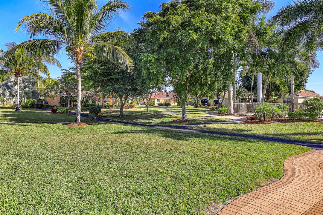 4931 SW 20th Ave, Cape Coral, FL 33914