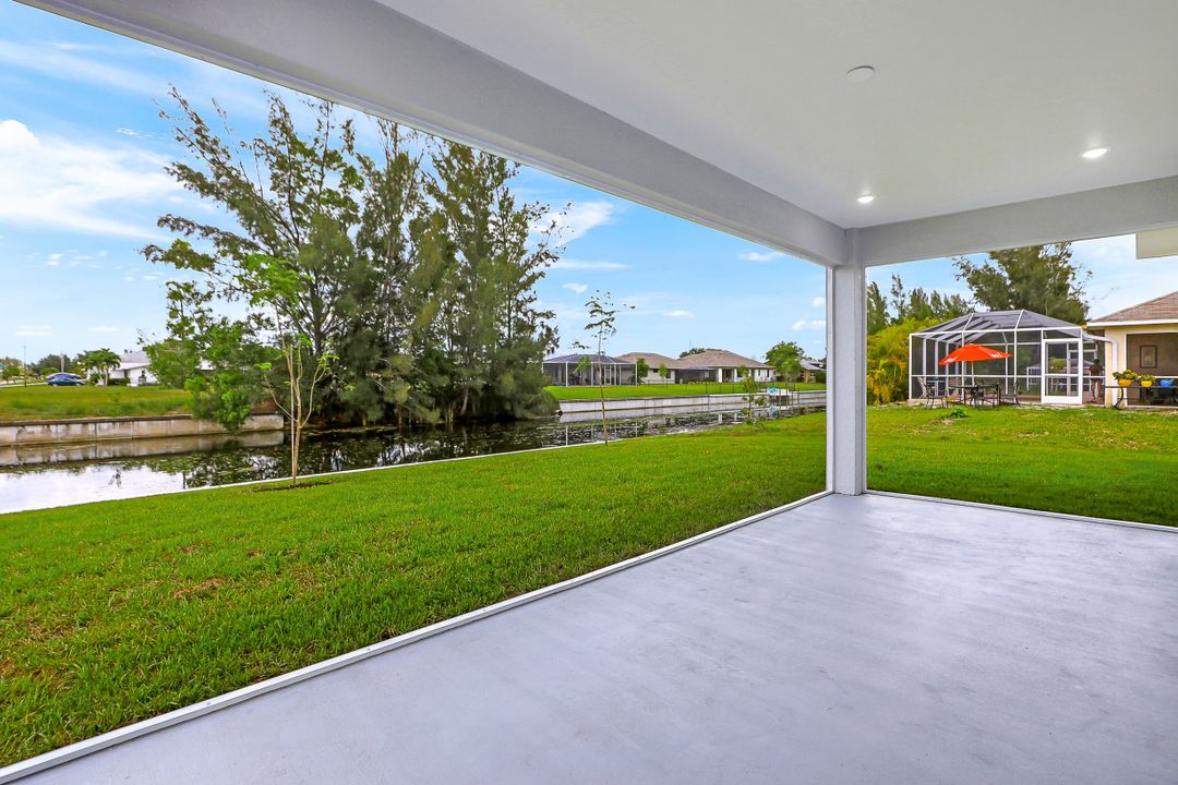 1425 SW 24th St, Cape Coral, FL 33991