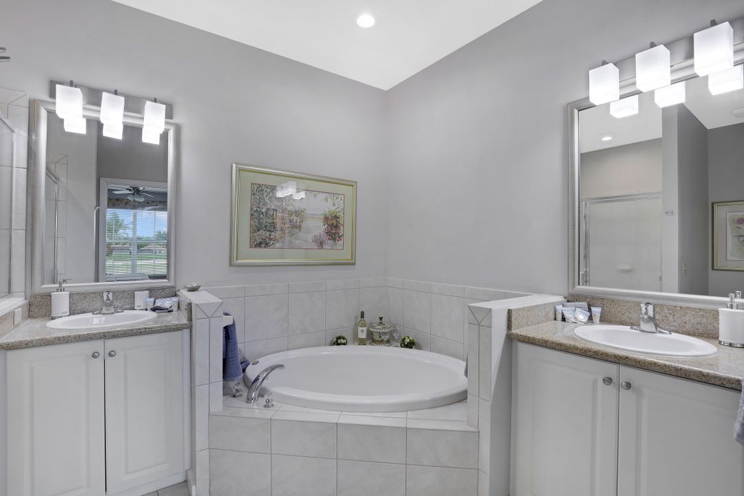 7905 Mahogany Run Ln #1322, Naples, FL 34113