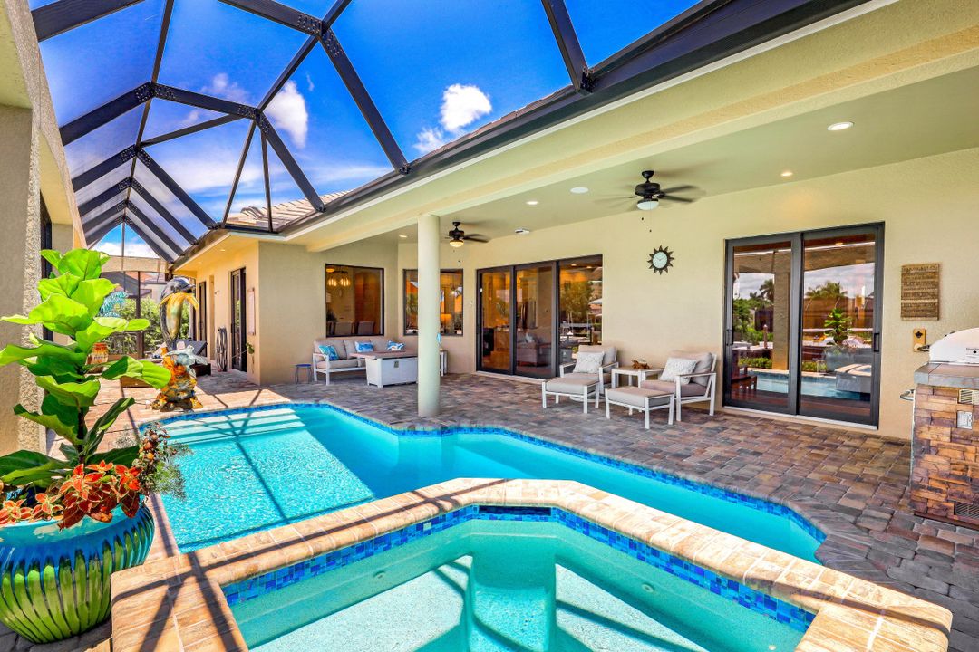 842 Elm Ct, Marco Island, FL 34145