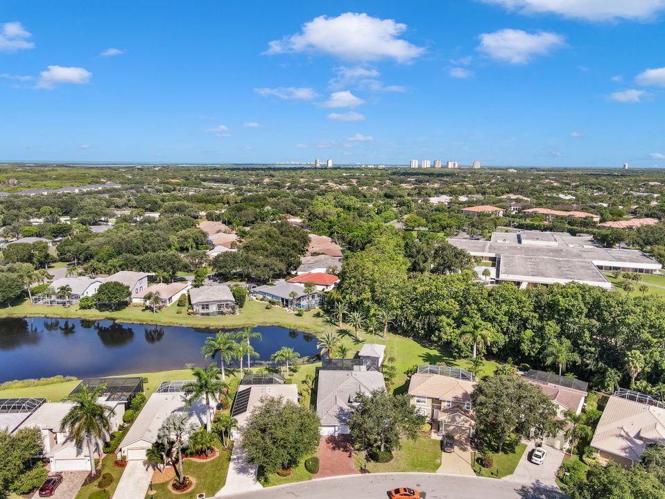 25610 Springtide Ct, Bonita Springs, FL 34135