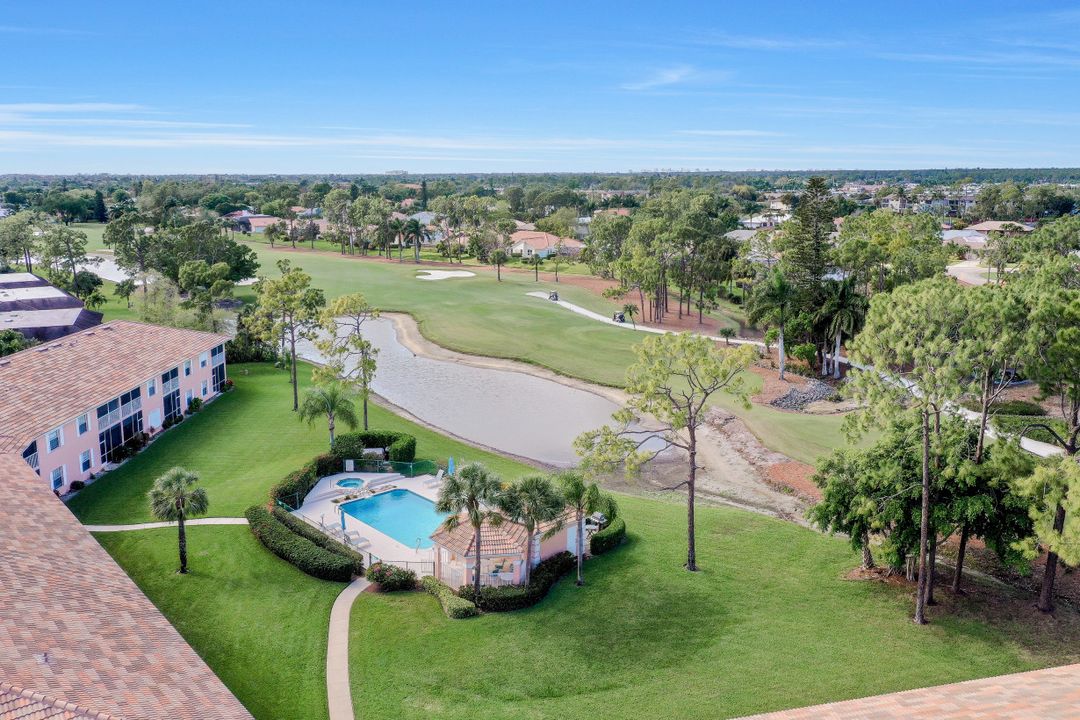 575 Augusta Blvd #8, Naples, FL 34113