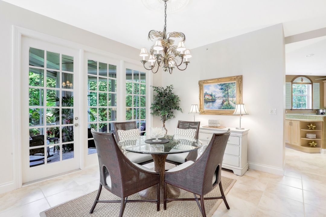 141 Colonade Cir #141, Naples, FL 34103
