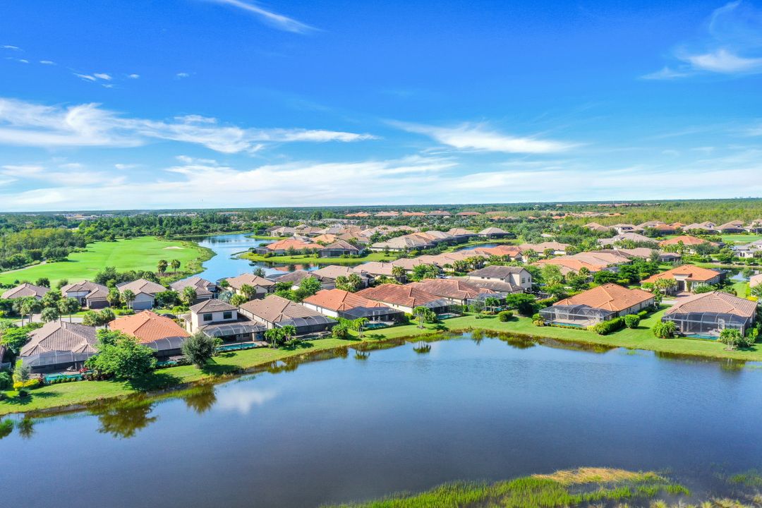 9155 Trivoli Ter, Naples, FL 34119