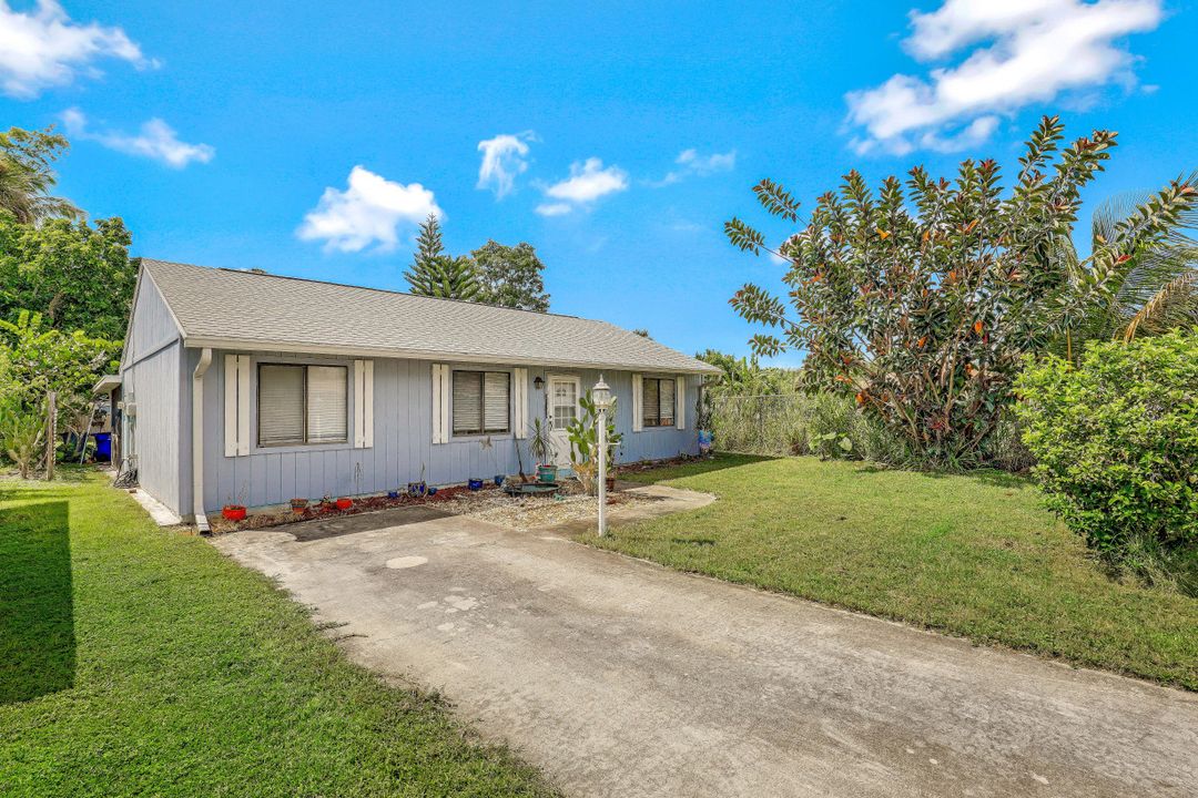27732 Dortch Ave, Bonita Springs, FL 34135